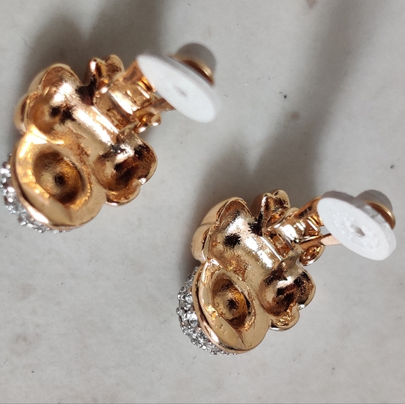 Vintage Nina Ricci Bow Tie Earrings - Picture 7 of 14